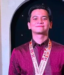 Tengku Omar
